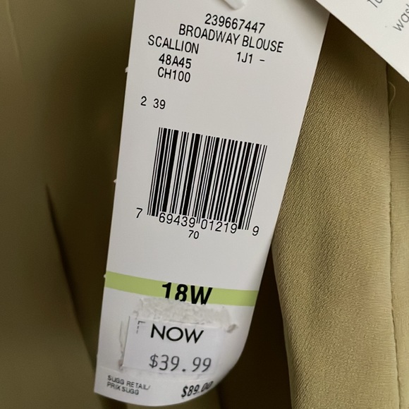 Jones New York Collection woman’s plus size blouse - Picture 6 of 7